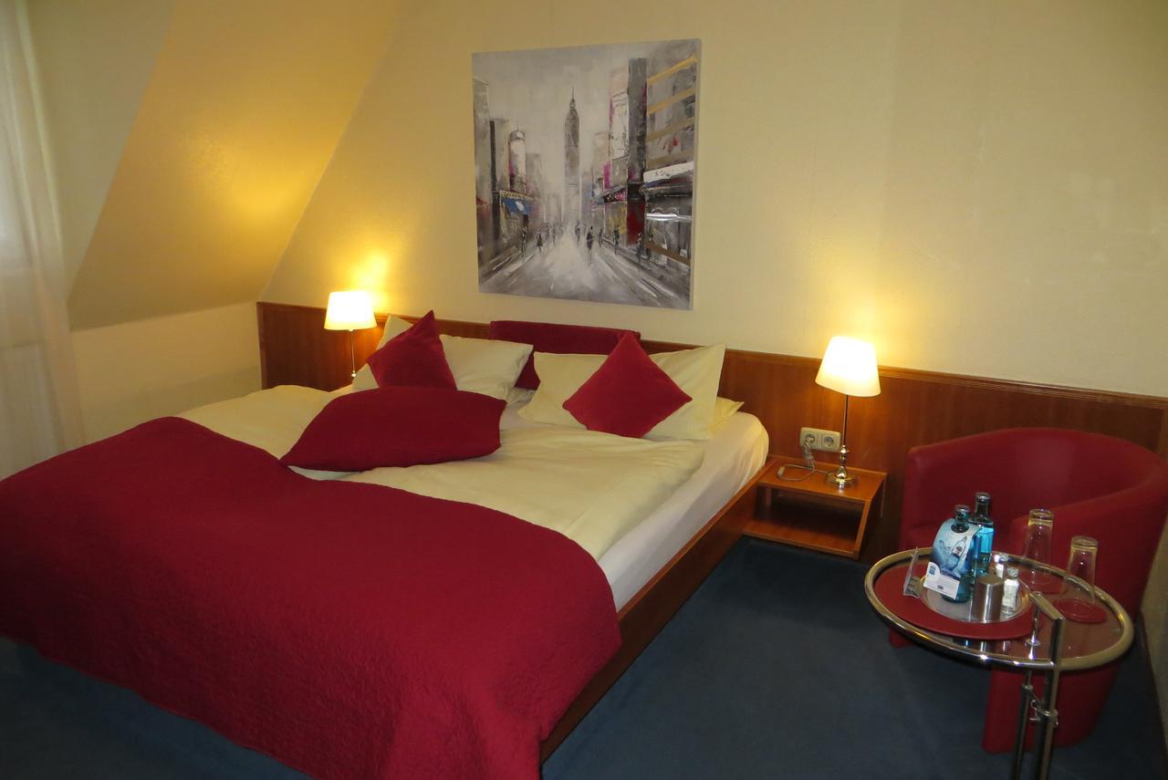 Burghotel Muenzenberg Exterior foto