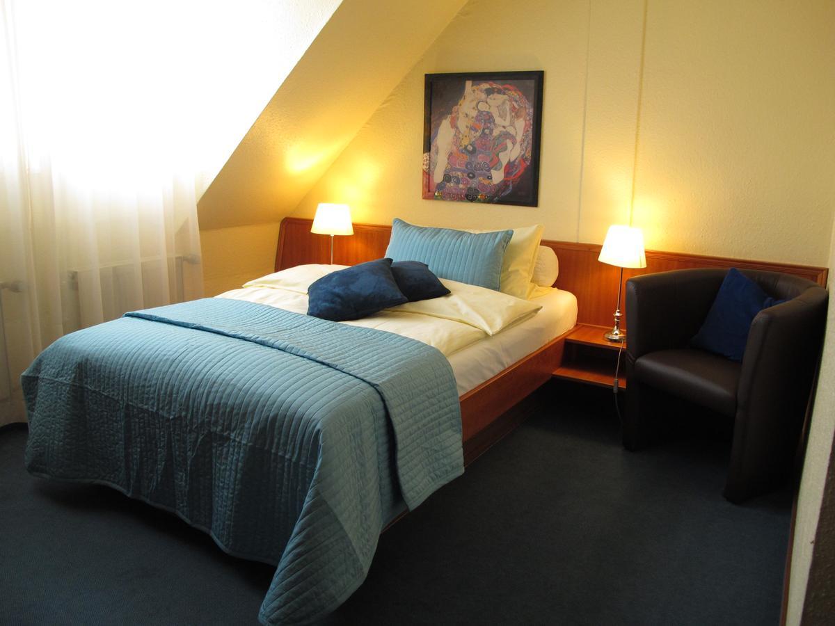 Burghotel Muenzenberg Exterior foto